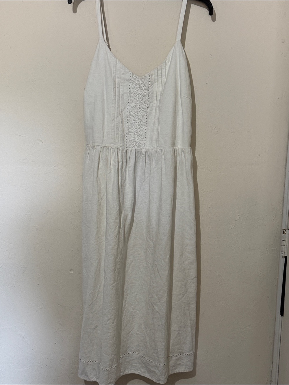 Old Navy White Eyelet Cotton Midi Sundress - Picture 5 of 6